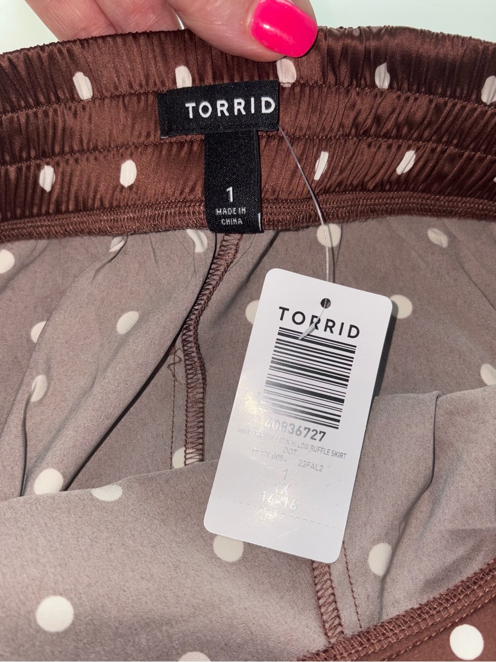 NWT Torrid Brown Polka Dot Satin Midi Skirt Size 1 14/16 1X Ruffle Hem - Picture 4 of 4